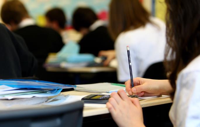 郑州大学会计专硕 招生吗，郑州大学会计学保研率是多少